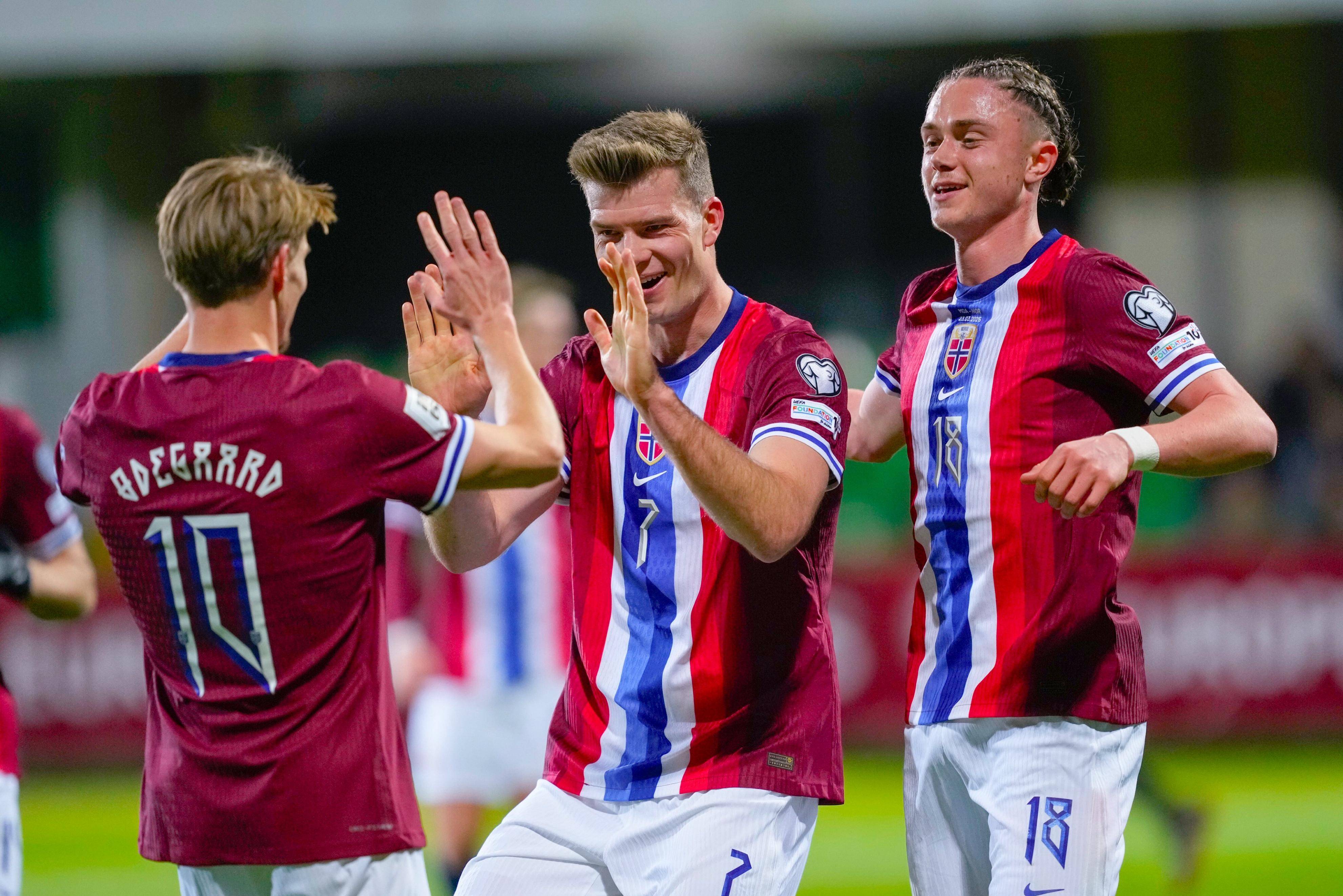 包含意大利豪取胜利,力挺挪威晋级希望的词条 包含意大利豪取胜利,力挺挪威晋级希望的词条