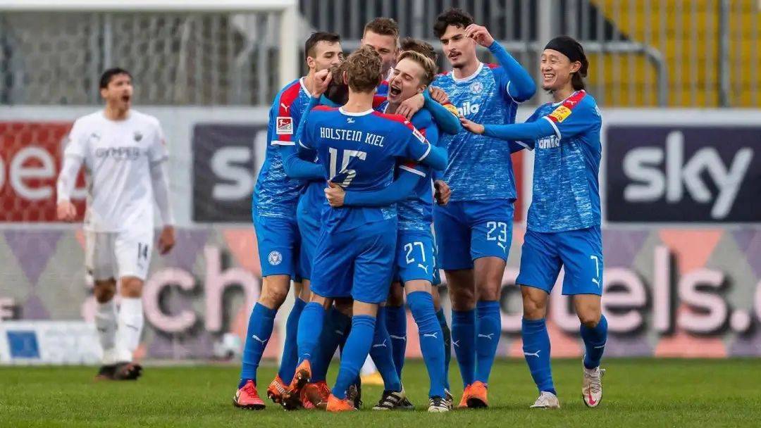 爱游戏馆-包含莱比锡红牛再次表现出色,赢得连胜的词条