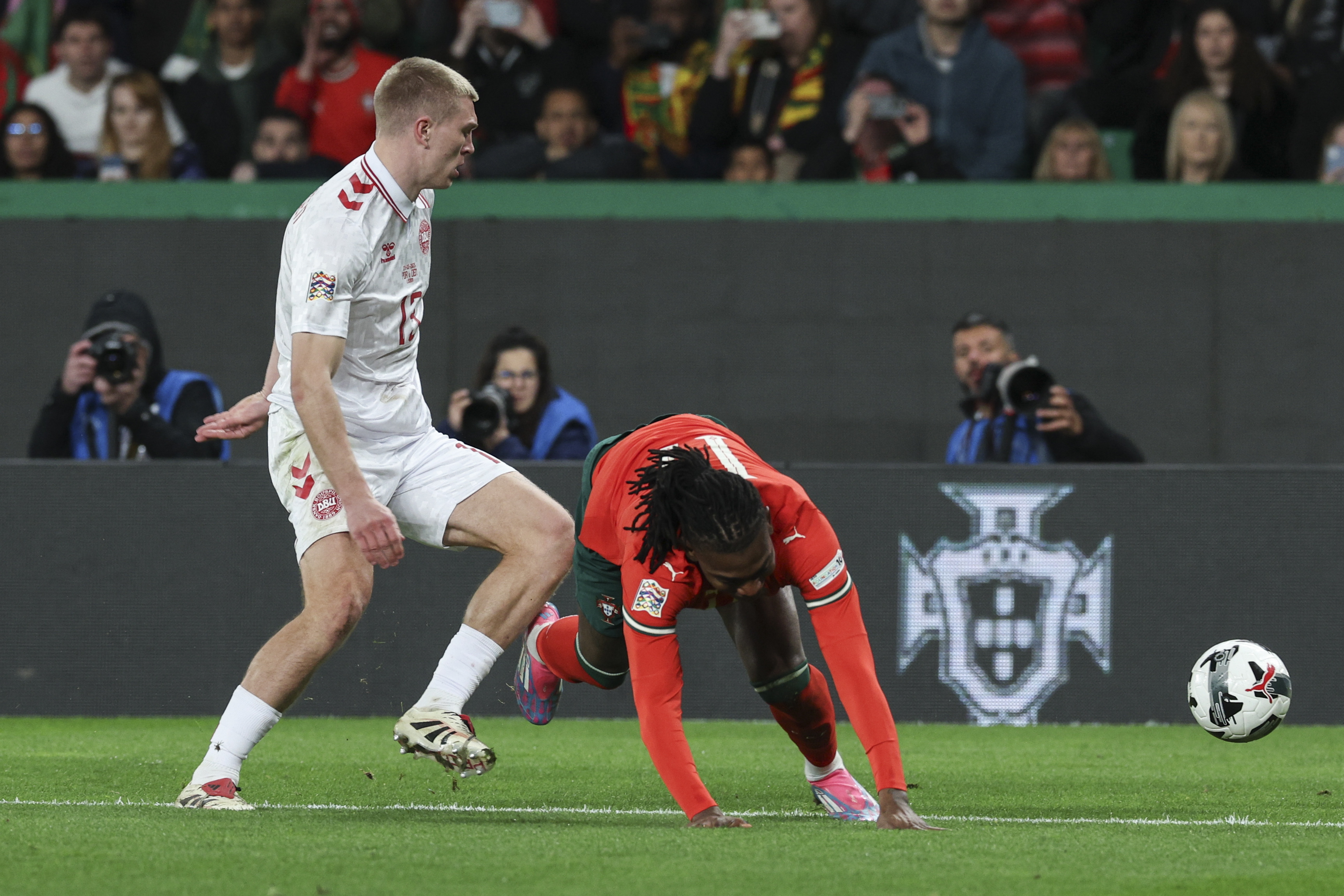 力挽狂澜!险胜对手,成功晋级半决赛的简单介绍 力挽狂澜!险胜对手,成功晋级半决赛的简单介绍