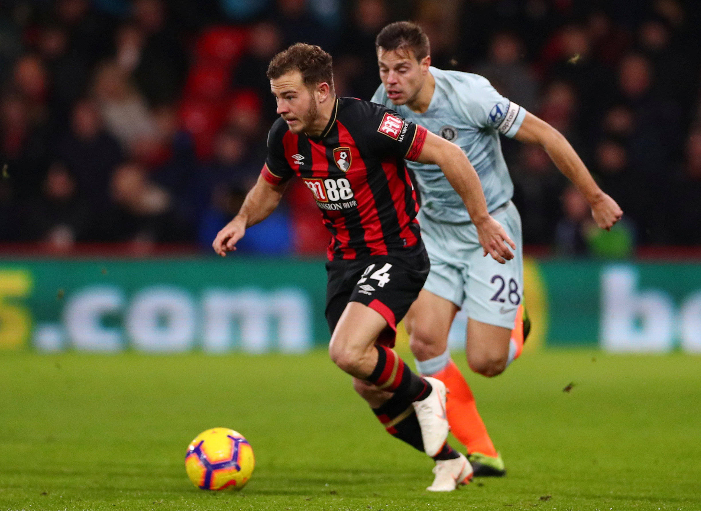 爱游戏直播-伯恩茅斯迎来主场之战,期待反弹