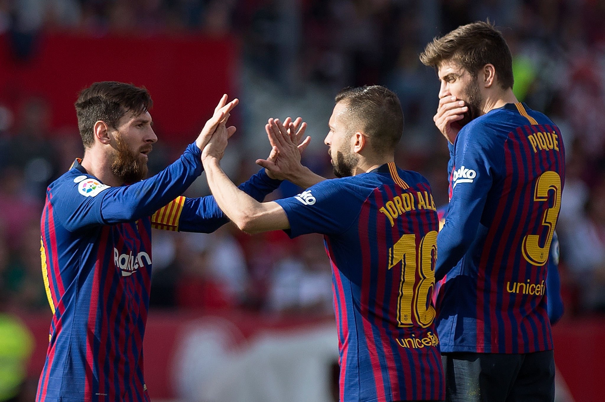 巴萨领先积分榜！梅西出色发挥，助队保持胜利的简单介绍