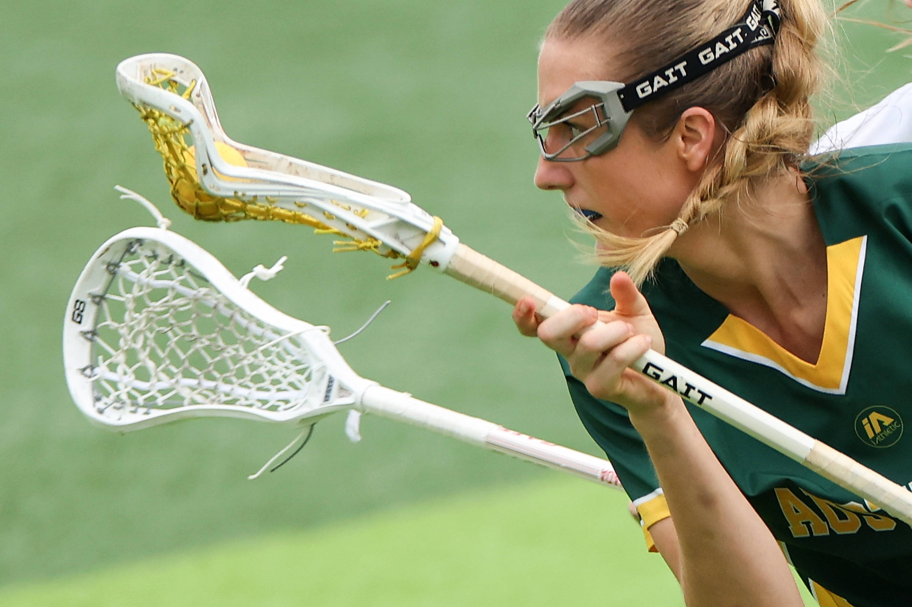 加拿大女子射箭队选手获得亚军,实力不容小觑的简单介绍 加拿大女子射箭队选手获得亚军,实力不容小觑的简单介绍