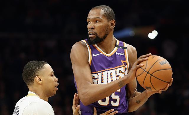 湖人逆转魔术,守住西部榜首 湖人逆转魔术,守住西部榜首