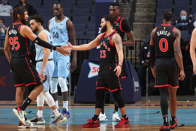 关于猛龙擒灰熊,范弗利特稳健数据的信息 关于猛龙擒灰熊,范弗利特稳健数据的信息