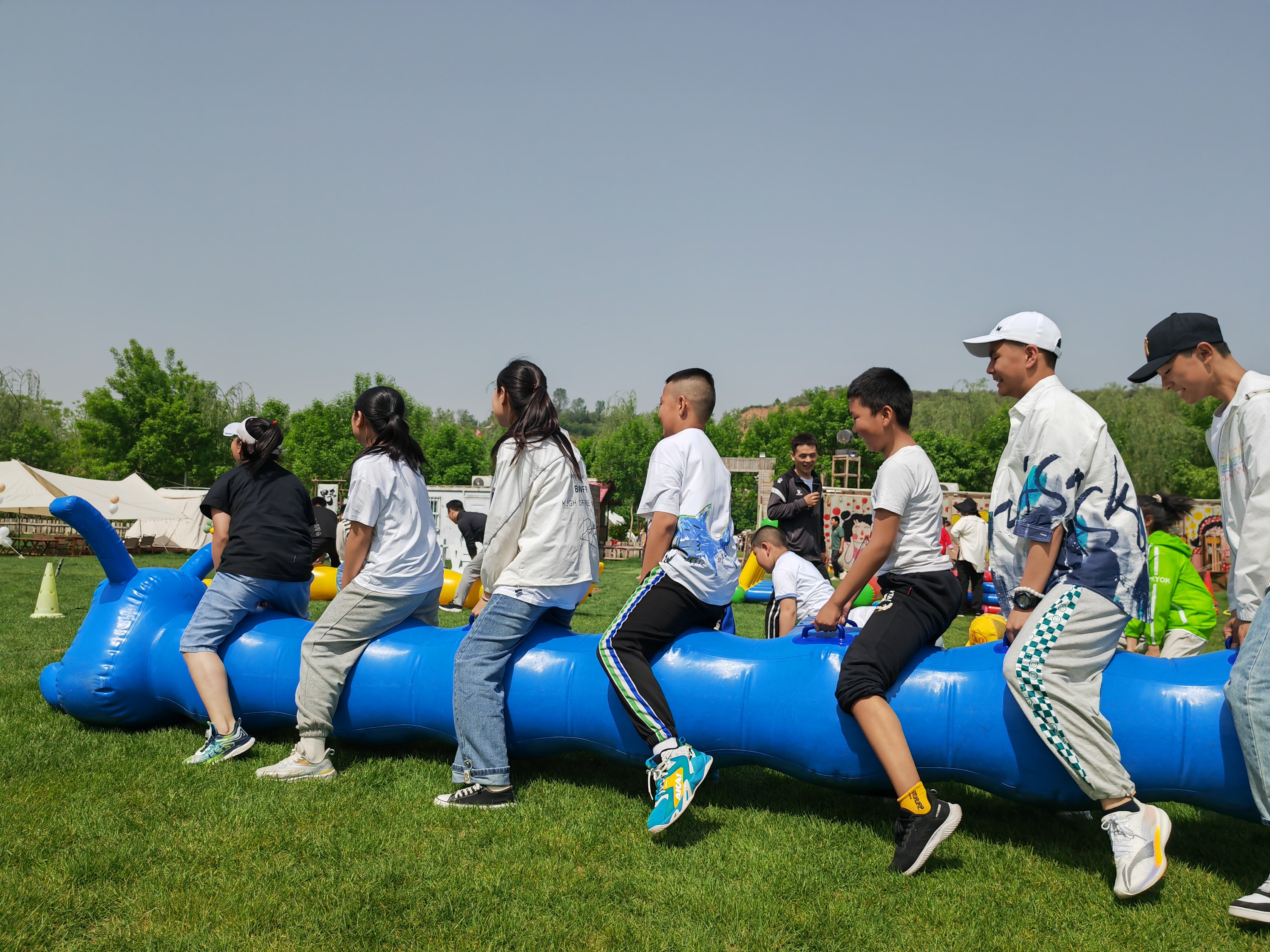 爱游戏在线登录-罗马尼亚代表团默契配合,团队拼搏的简单介绍