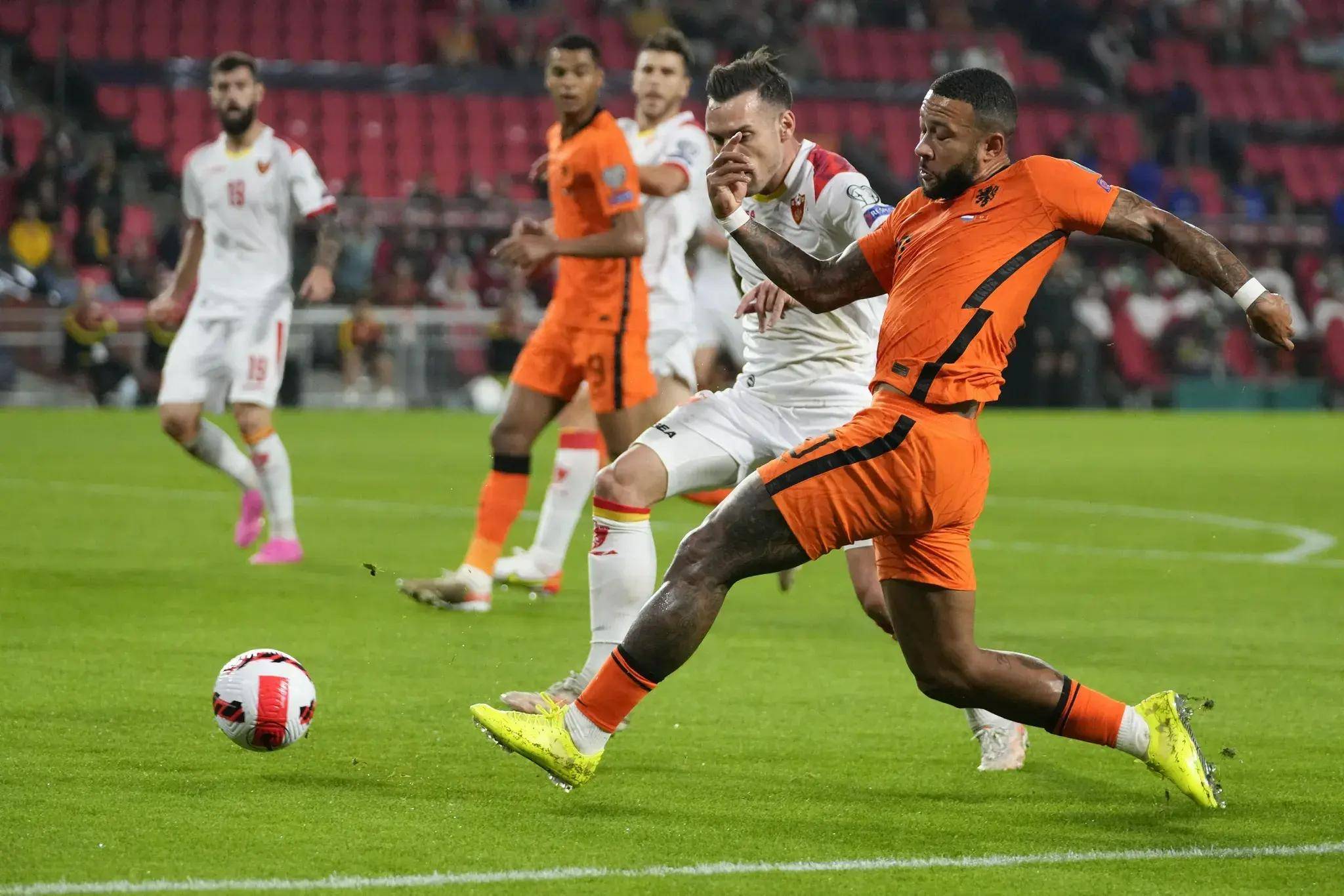 爱游戏亚洲官网-双雄争霸!欧洲强队之间的对决备受期待